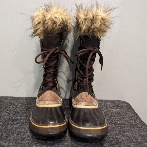 Sorel Joan of Arctic waterproof boots, size 10 - Picture 2 of 6